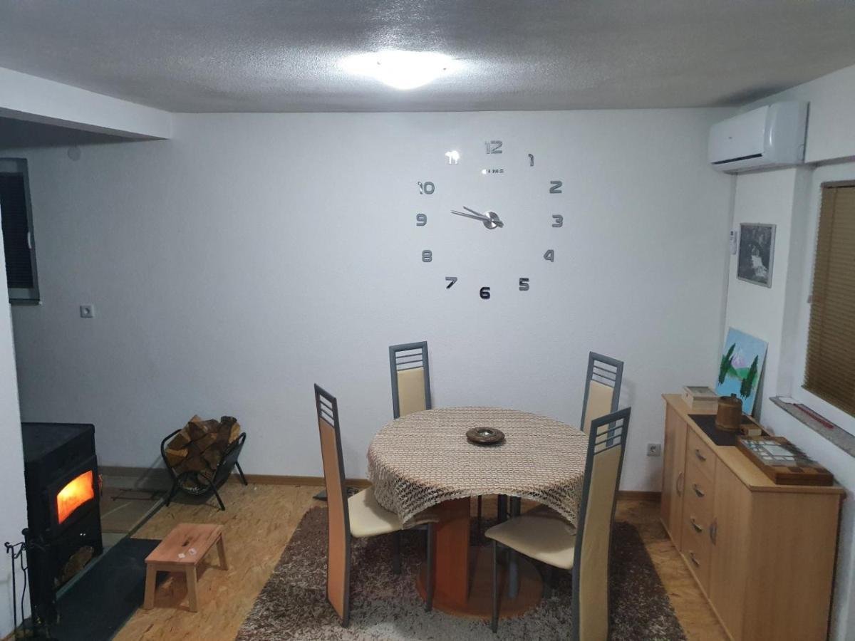 House Apartment Azra サラエヴォ エクステリア 写真