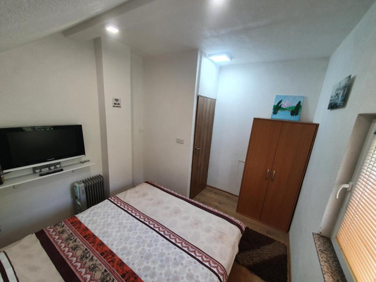 House Apartment Azra サラエヴォ エクステリア 写真